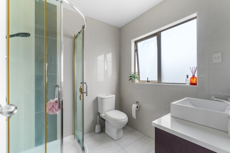 226 Jeffs Road, Flat Bush, Auckland - Carousel 16