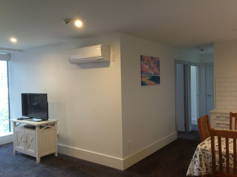 601/8 Whitaker Place, Grafton, Auckland - Carousel 2