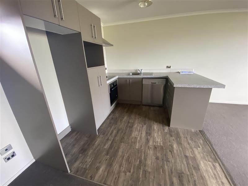7/102 Old Farm Road, Hamilton East, Hamilton - Carousel 2