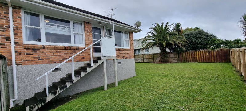 4/13 Arran Street, Avondale, Auckland - Carousel 8