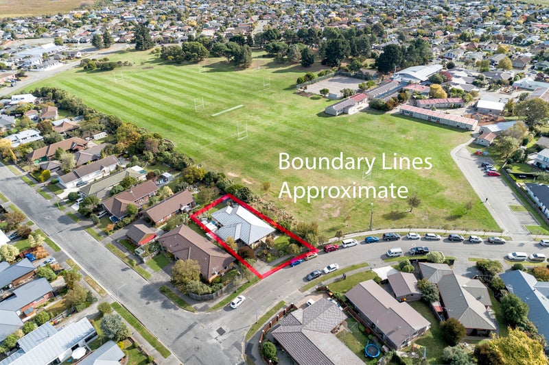 3 Pinaster Place, Parklands, Christchurch - Carousel 19