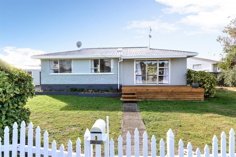 3 Bradley Place, Nawton, Hamilton - Carousel 1