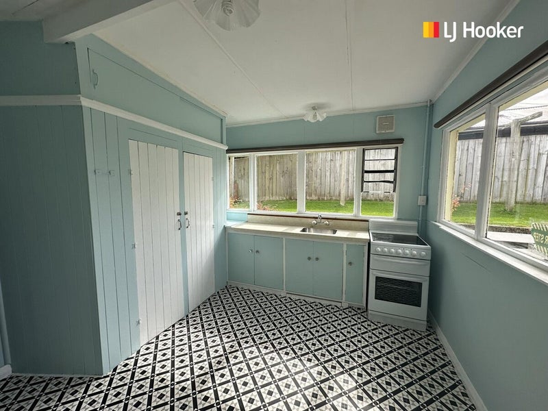 24 Ross Street, Roslyn, Dunedin - Carousel 2