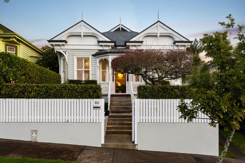 16 Sherwood Avenue, Grey Lynn, Auckland - Carousel 1