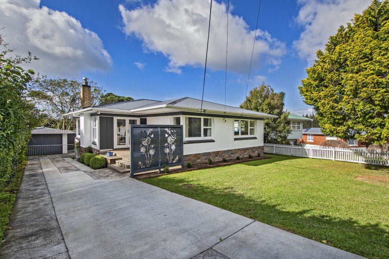 49 Fisher Terrace, Kamo, Whangarei - Carousel 2
