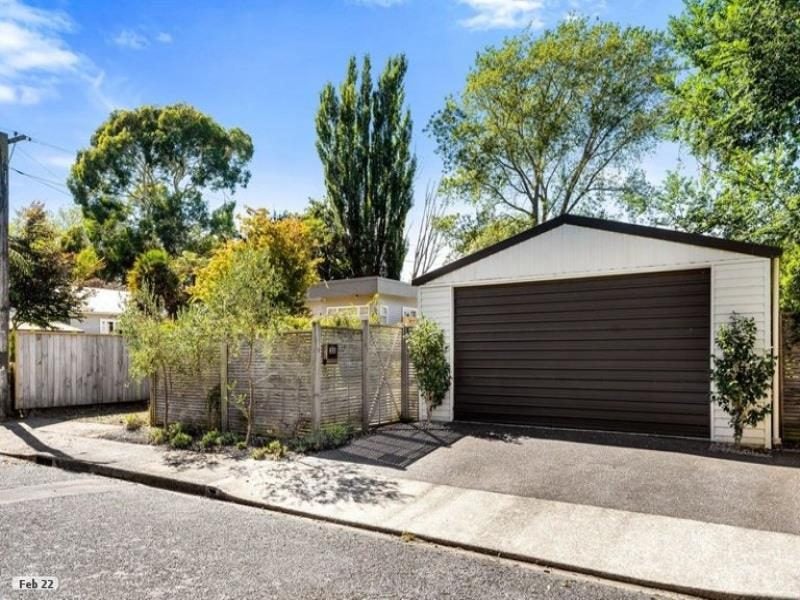 33 Norfolk Street, Belmont, Lower Hutt - Carousel 2