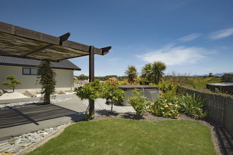 374 Pomona Road, Tasman - Carousel 1