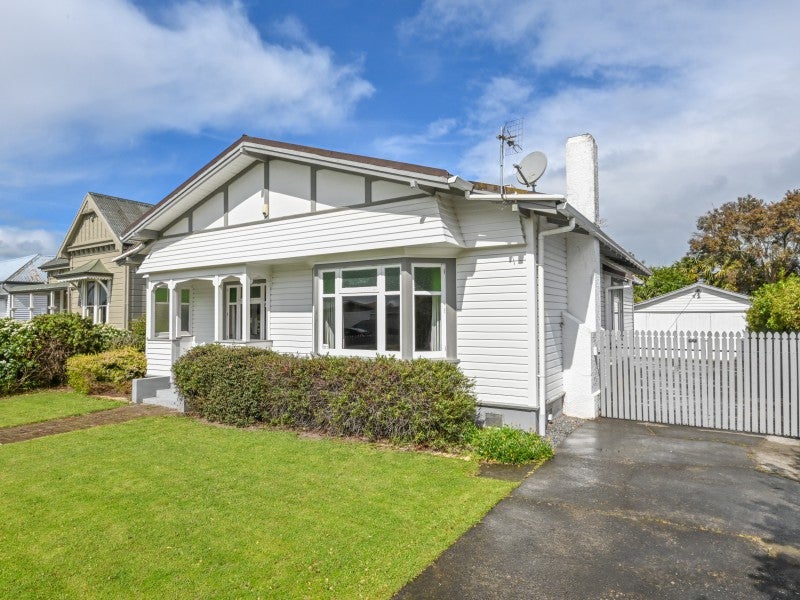 305 Grays Road, Saint Leonards, Hastings - Carousel 17