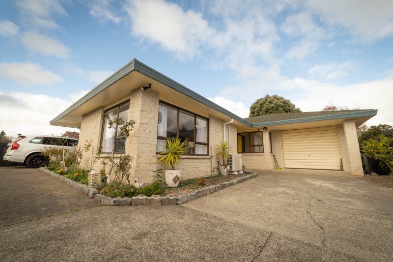 2C Woodfield Avenue, Roslyn, Palmerston North - Carousel 22