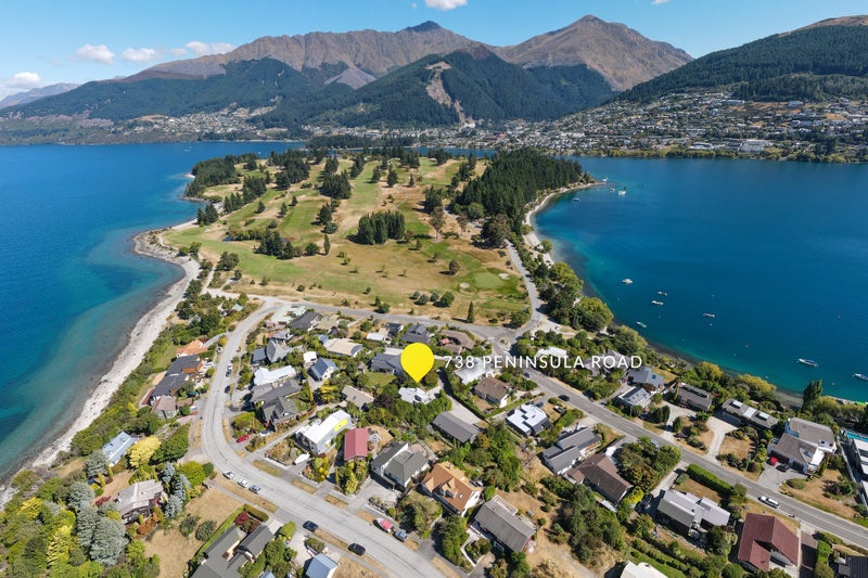 738 Peninsula Road, Kelvin Heights, Queenstown - Carousel 2