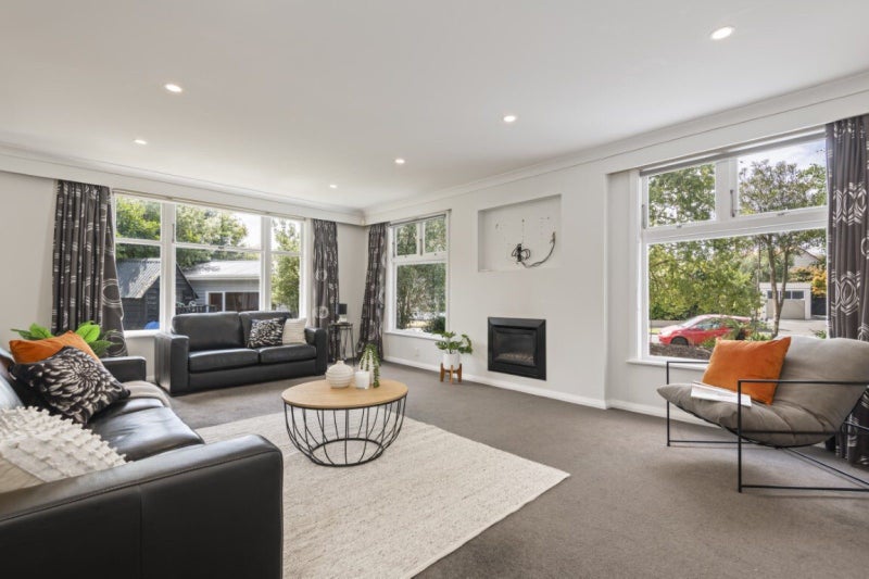 6 Hughes Avenue, Hokowhitu, Palmerston North - Carousel 2