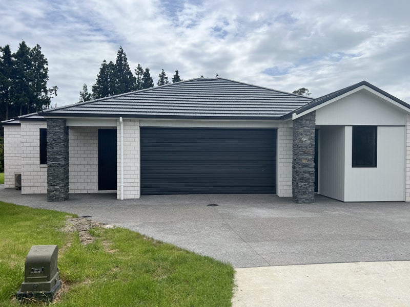 19 Layla Place, Katikati, Katikati - Carousel 1