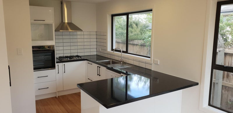 11 Hindess Street, Halswell, Christchurch - Carousel 2