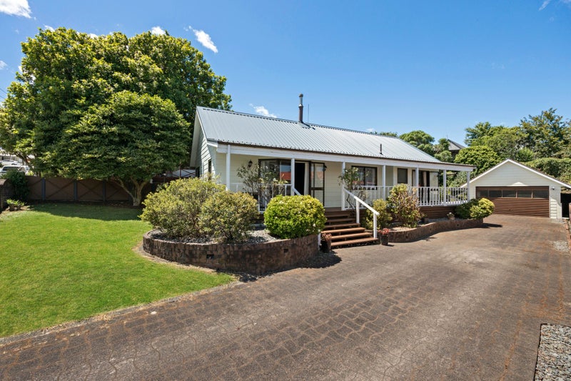 205 Grandview Road, Nawton, Hamilton - Carousel 1