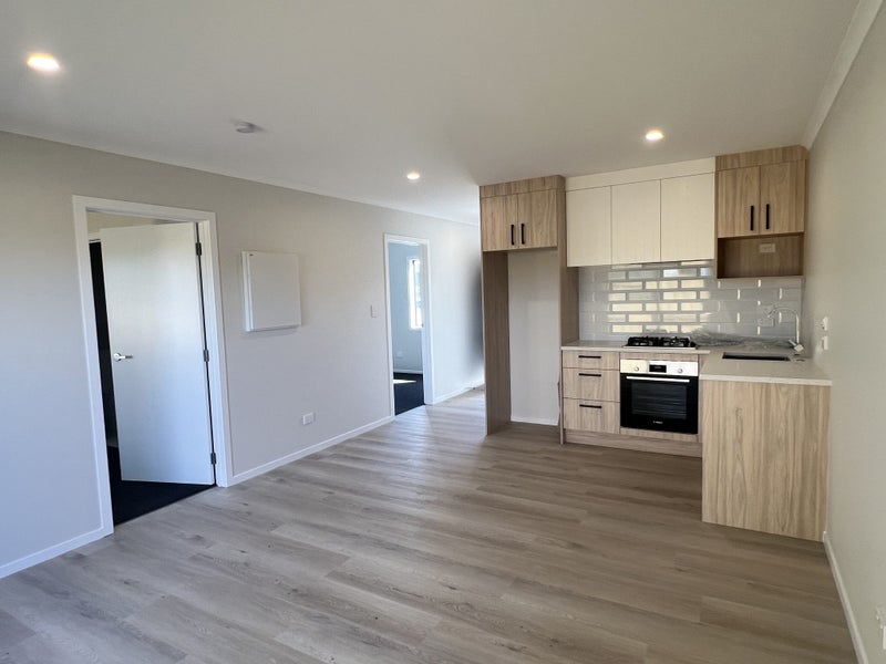 1/425 Dey Street, Hamilton East, Hamilton - Carousel 2