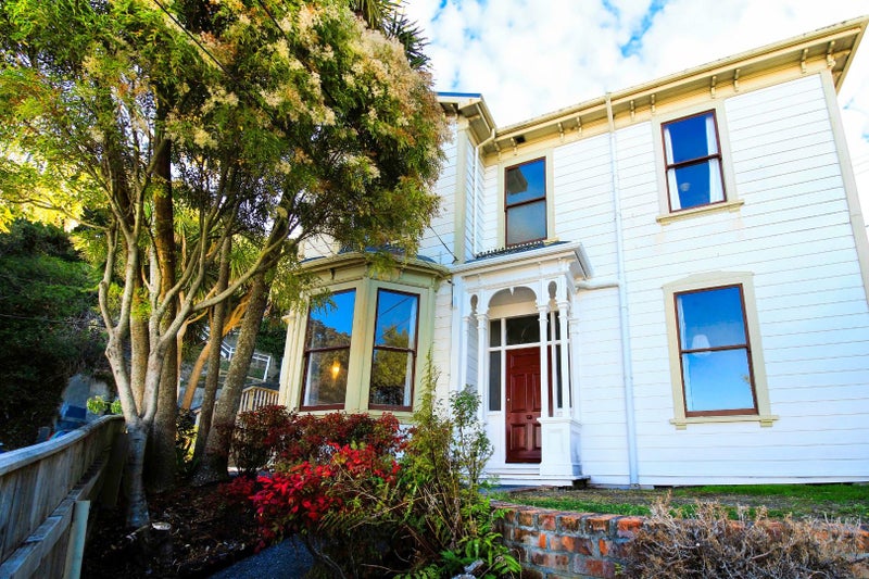 36 Ohiro Road, Aro Valley, Wellington - Carousel 1