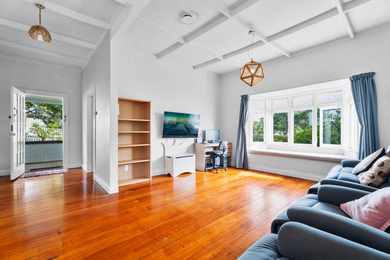 25 Stewart Road, Mount Albert, Auckland - Carousel 2