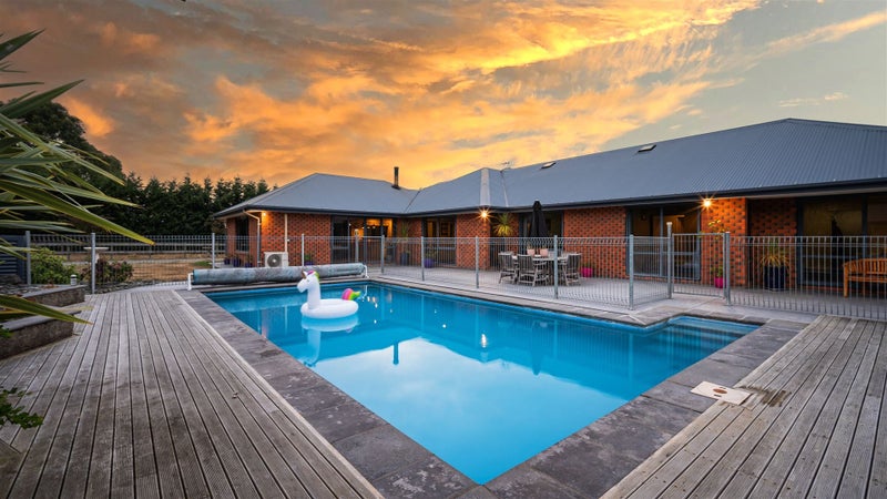 541 Hoskyns Road, Christchurch - Carousel 1