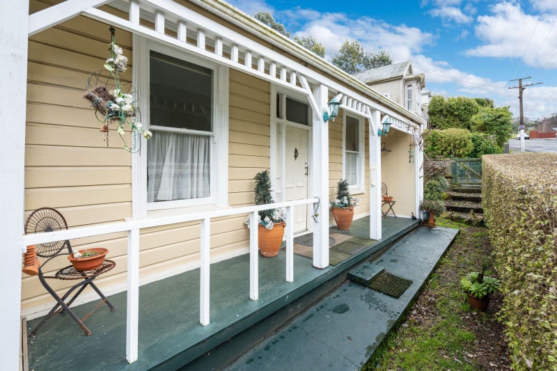 82 Glen Road, The Glen, Dunedin - Carousel 1
