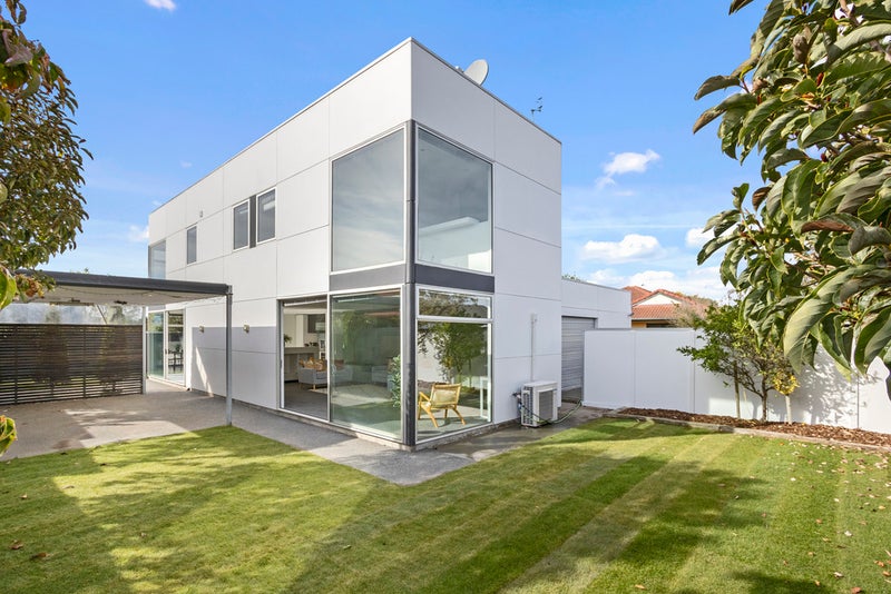 539 Bower Avenue, Parklands, Christchurch - Carousel 1