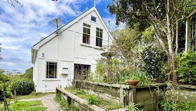 39 Heke Street, Ngaio, Wellington - Carousel 1