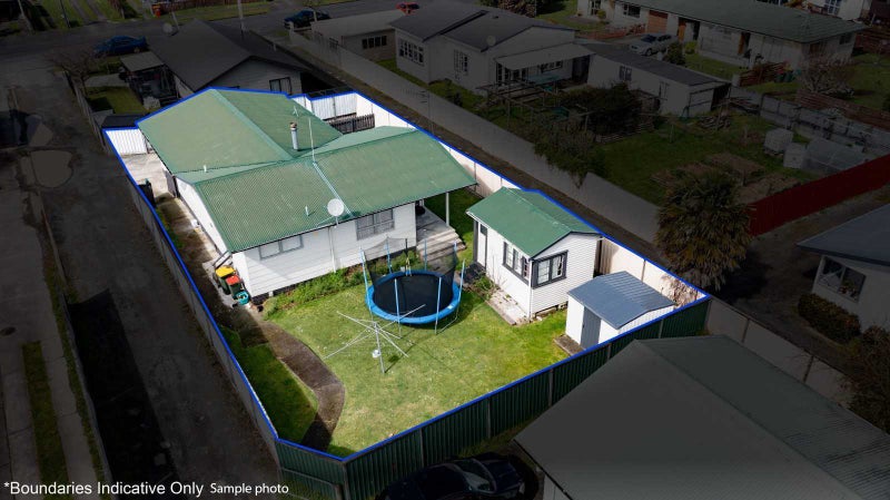 18A Breckons Avenue, Nawton, Hamilton - Carousel 16