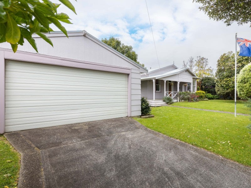 51 Record Street, Fitzroy, New Plymouth - Carousel 1