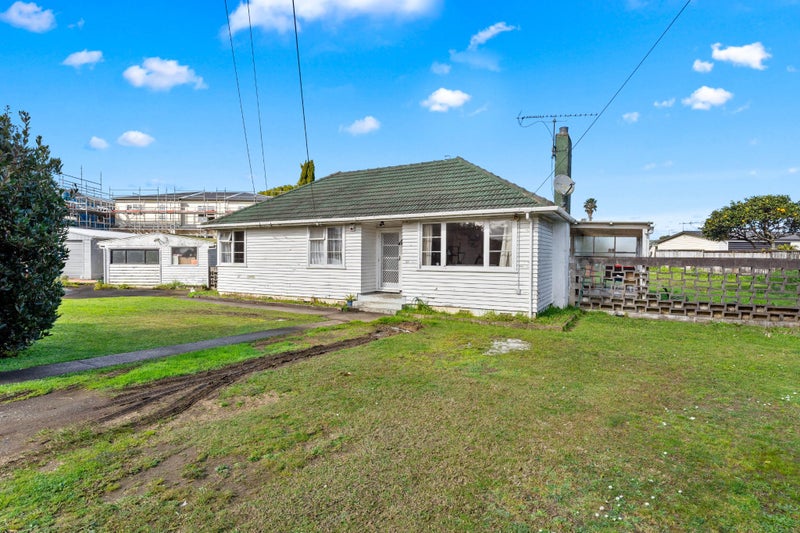 50 Bowater Place, Manurewa, Auckland - Carousel 1