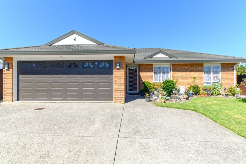 21A Kimber Hall Avenue, Mount Roskill, Auckland - Carousel 1
