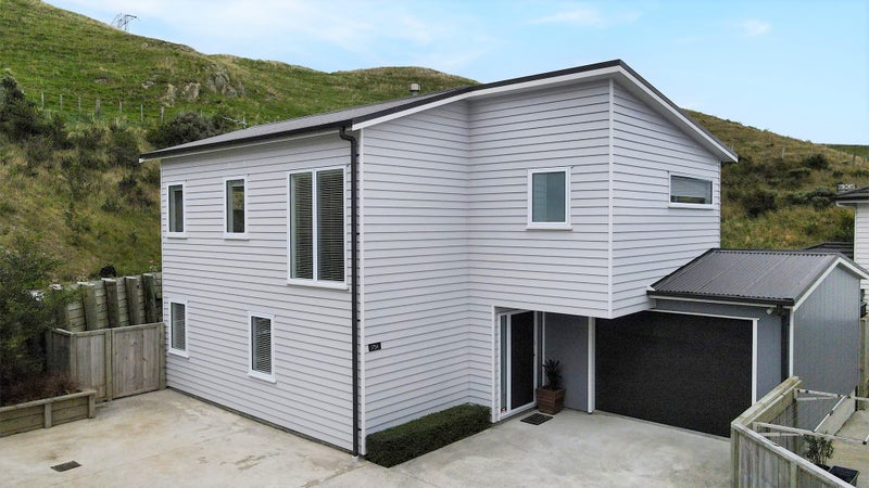 175 Mclintock Street North, Johnsonville, Wellington - Carousel 1