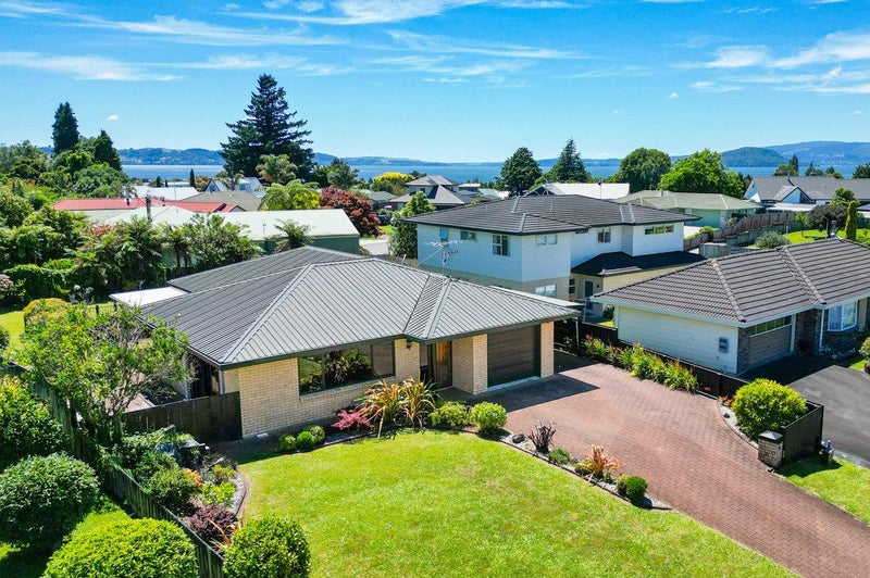 50 Hall Road, Ngongotaha, Rotorua - Carousel 1