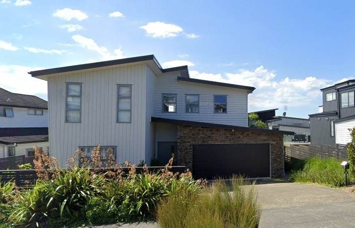 11 Bounty Road, Long Bay, Auckland - Carousel 1