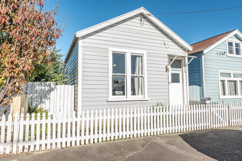 57 Niblett Street, Whanganui, Whanganui - Carousel 1