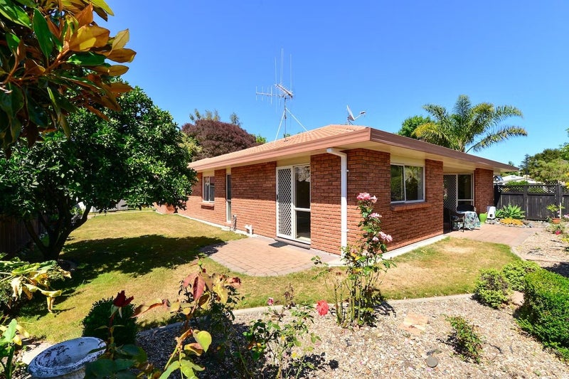 3 Halcione Close, Flagstaff, Hamilton - Carousel 2