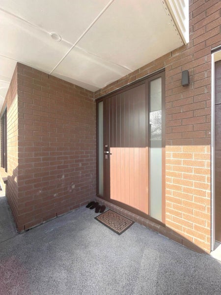 5A Oriana Avenue, Lynfield, Auckland - Carousel 2