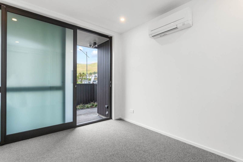 23 Amber Court, Stonefields, Auckland - Carousel 2