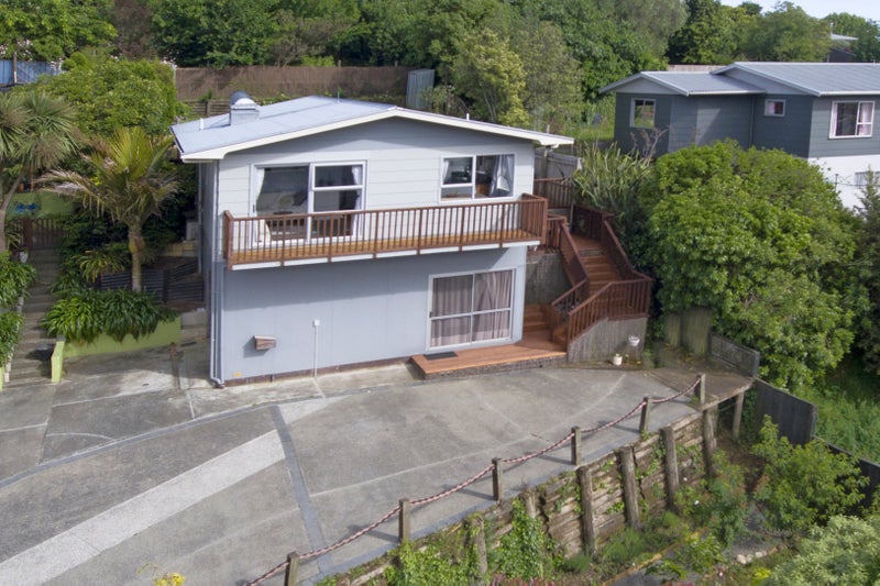 2/8 Jasper Way, Washington Valley, Nelson - Carousel 1