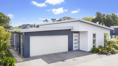 134A Campbell Road, One Tree Hill, Auckland - Carousel 1