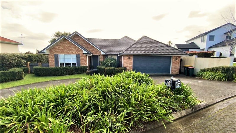 30 Westerham Drive, Dannemora, Auckland - Carousel 1