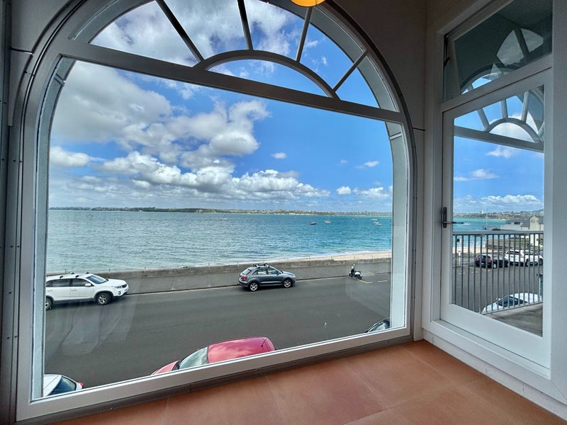 39A King Edward Parade, Devonport, Auckland - Carousel 1