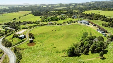 825 Millbrook Road, Waipu, Waipu - Carousel 1