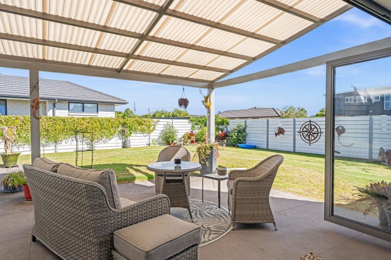 22 Sando Way, One Tree Point - Carousel 2