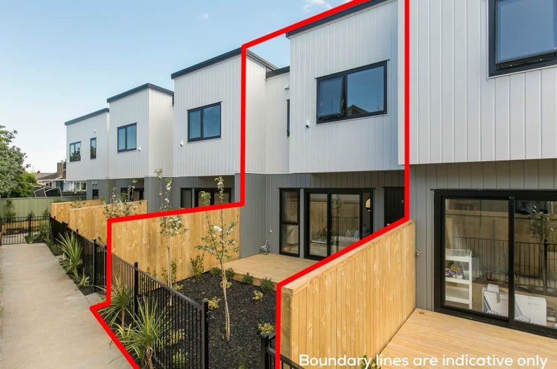 5/39 Kervil Avenue, Te Atatu Peninsula, Auckland - Carousel 1