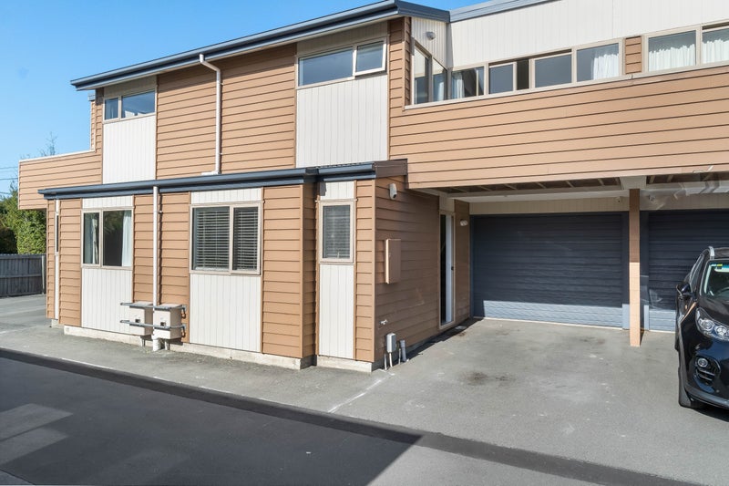 2/9 Cameron Street, Sydenham, Christchurch - Carousel 1