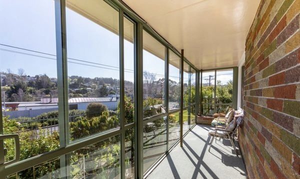 4 Shand Street, Green Island, Dunedin - Carousel 1