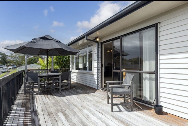 1 Rangitiki Crescent, Lynfield, Auckland - Carousel 2