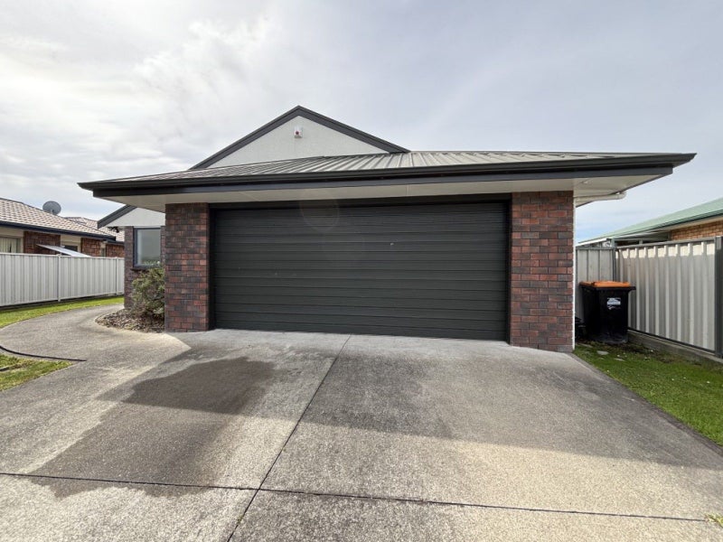 8 Lancewood Lane, Roslyn, Palmerston North - Carousel 14