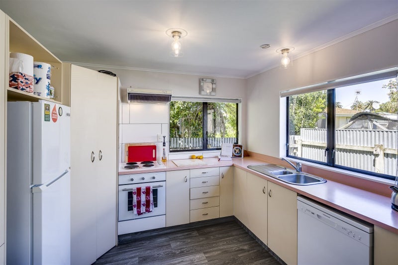 4A Higgins ST, MAREWA, NAPIER - Carousel 2