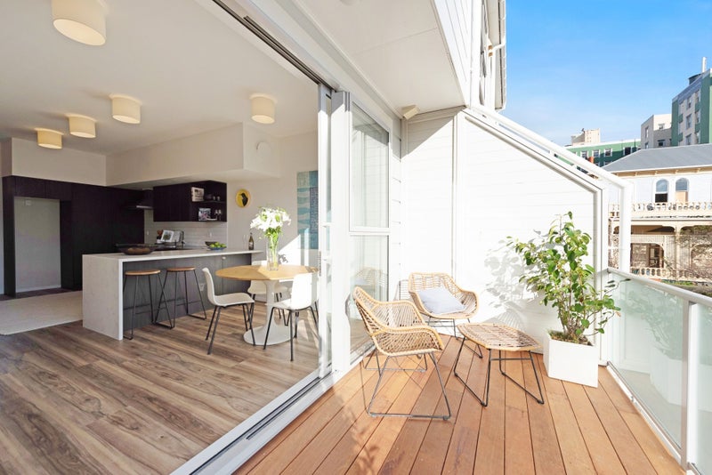 242 Victoria Street, Te Aro, Wellington - Carousel 1