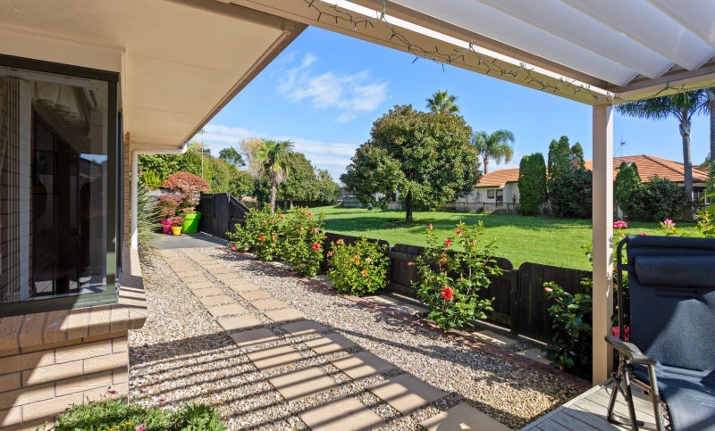 6 BAHAMAS KY, Papamoa Beach, Papamoa - Carousel 1